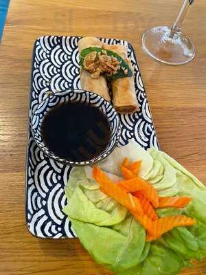 Tru Restaurant & Bar