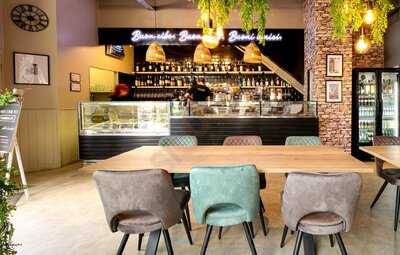 Iannelli's A Taste Of Italy