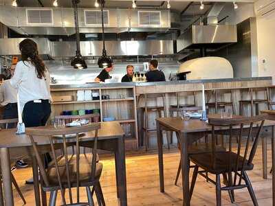 Petchi Restaurant & Bar