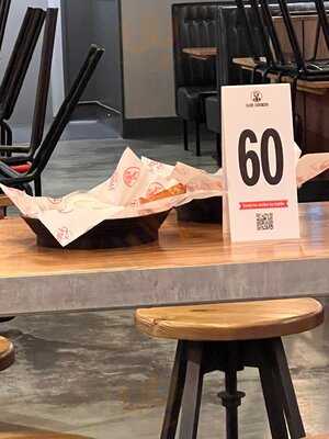 Slim Chickens Crawley