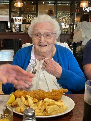 Papas Fish & Chips Arena