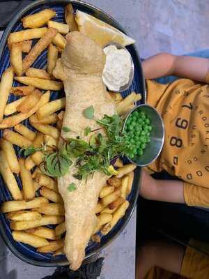 Stailinn Scottish Kitchen Silverburn