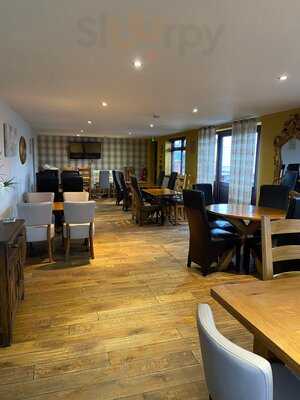 The Railway Inn, Bar And Restaurant