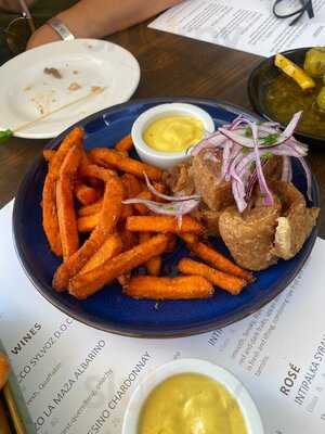 Kusikuy Peruvian Cuisine & Pisco Bar