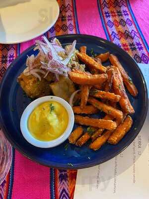 Kusikuy Peruvian Cuisine & Pisco Bar