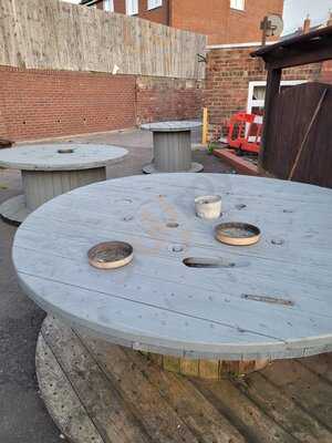 The Red Lion Gornal Wood