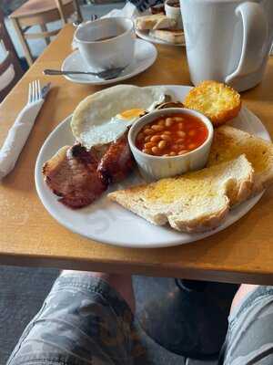 Golden Valley Farm Shop And Cafe