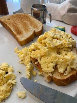 The Squirrel Tea Room