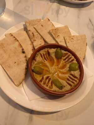 Goat In The Tree Glasgow