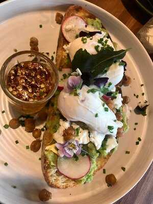 Bamboo Brunch & Cocktails