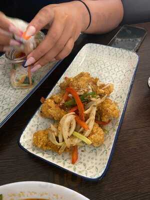 Hello Vietnam Paisley