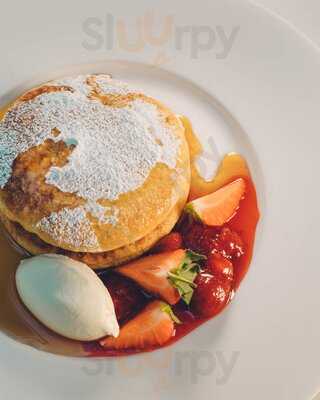 Seven Park Place Bar & Lounge