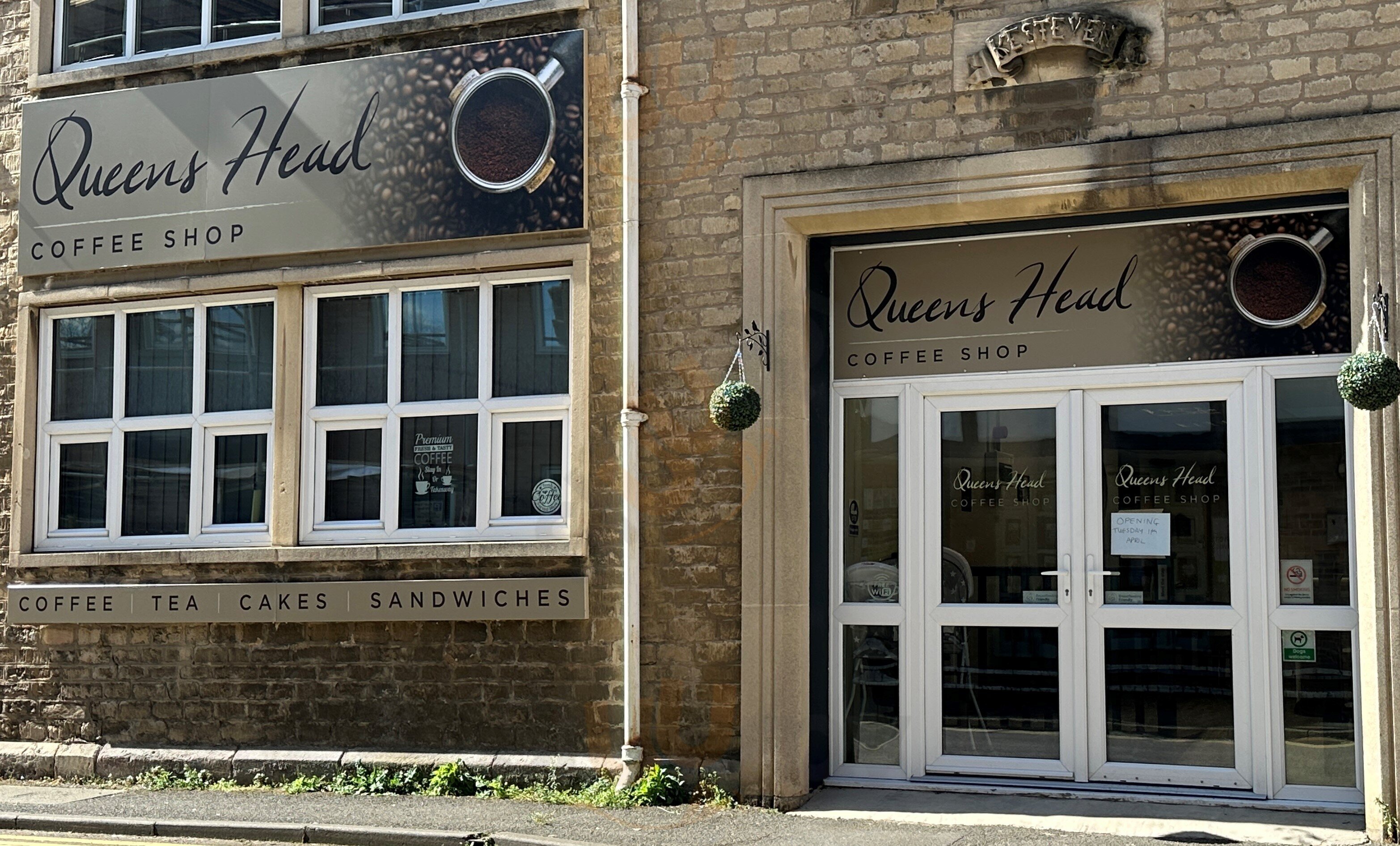 Queens Head Coffee Shop
