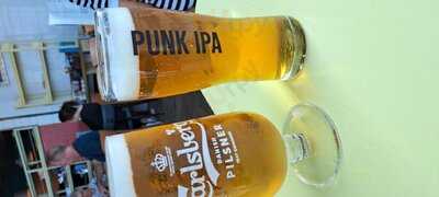 Red Lion, Wetherspoons,gatwick North