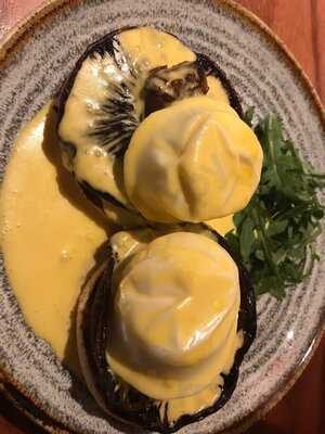 Red Lion, Wetherspoons,gatwick North