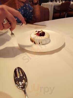 Claridge's Restaurant