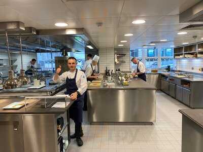 Claridge's Restaurant