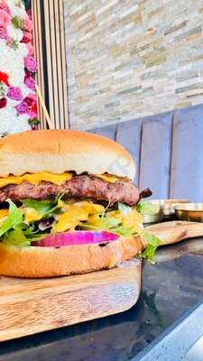 Rack & Bite Smokehouse