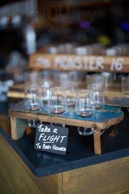 The Craftsman Cafe And Bar