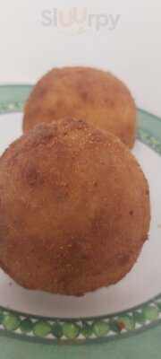 'mpastamu Sicilian Food