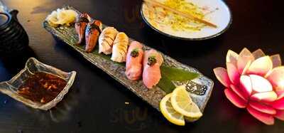 Sticky Mango Tower Bridge