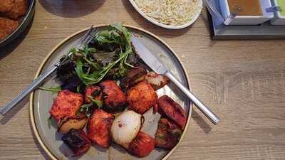 Amesbury Tandoori Restaurant
