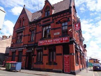 Twelfth Man Sports Bar