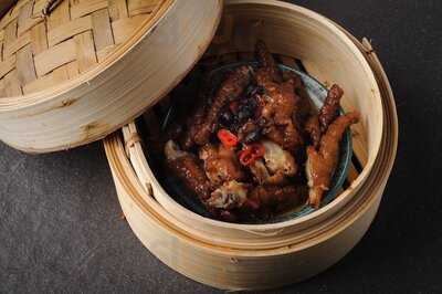 Man Tsuen Ho's Restaurant