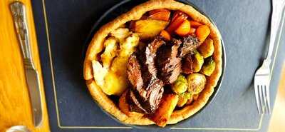 The Abbotsford, Callander