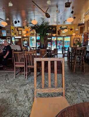 The Queen Of Hope Street.