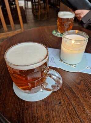 The Queen Of Hope Street.