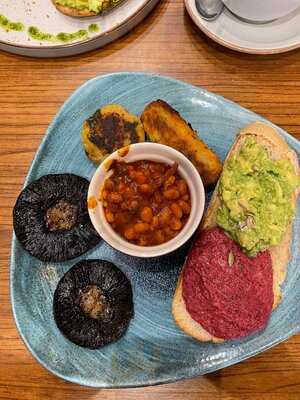 Joice Cafe Mill Hill