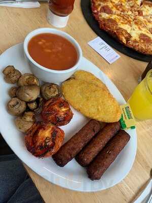 Ciao Ciao Restaurant And Lounge