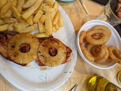 Ciao Ciao Restaurant And Lounge