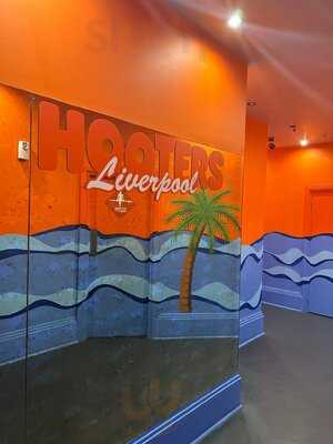 Hooters Liverpool