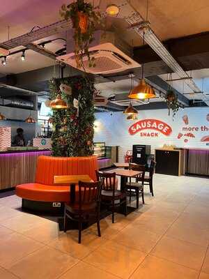 Sausage Shack R