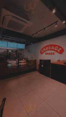 Sausage Shack R
