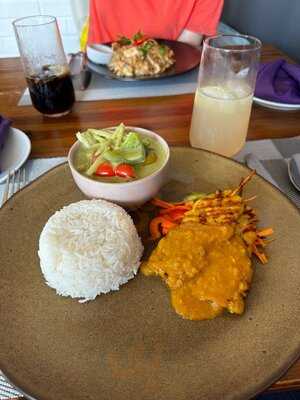 Taan Thai Restaurant & Takeaway