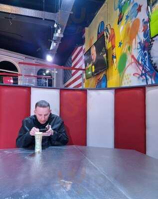 Rooney's American Bar And Grill