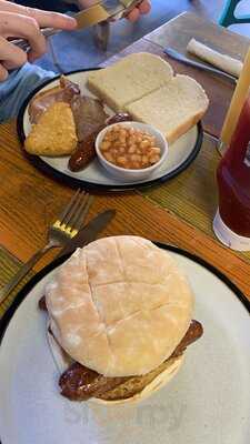 Holme Town Cafe