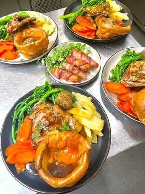 The Bistro Bar & Garden