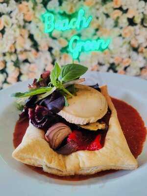 The Bistro Bar & Garden