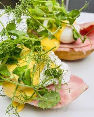 The Bistro Bar & Garden