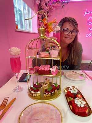 Signature Strawberried Ltd