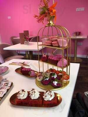 Signature Strawberried Ltd