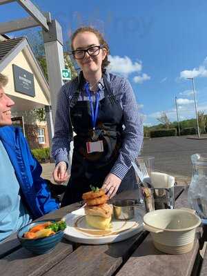 Riverside Restaurant And Bar