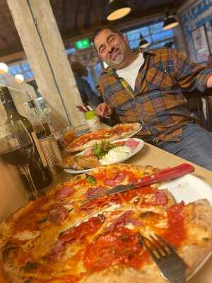 Rudy's Pizza Napoletana - Headingley