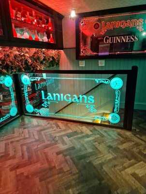 Lanigans Pub ,wood Street