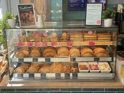 Warrens Bakery Torquay Fleet