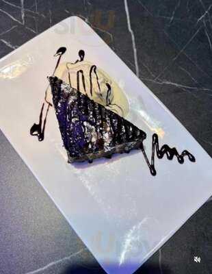 Dino Italian Restaurant & Pizza